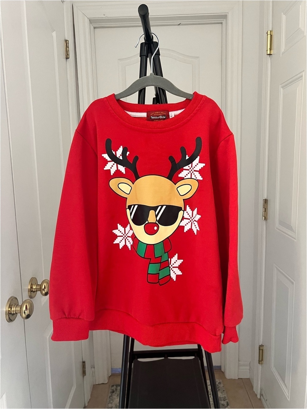 BesserBay Christmas Reindeer Sweatshirt Kids Large Red - Picture 2 of 6